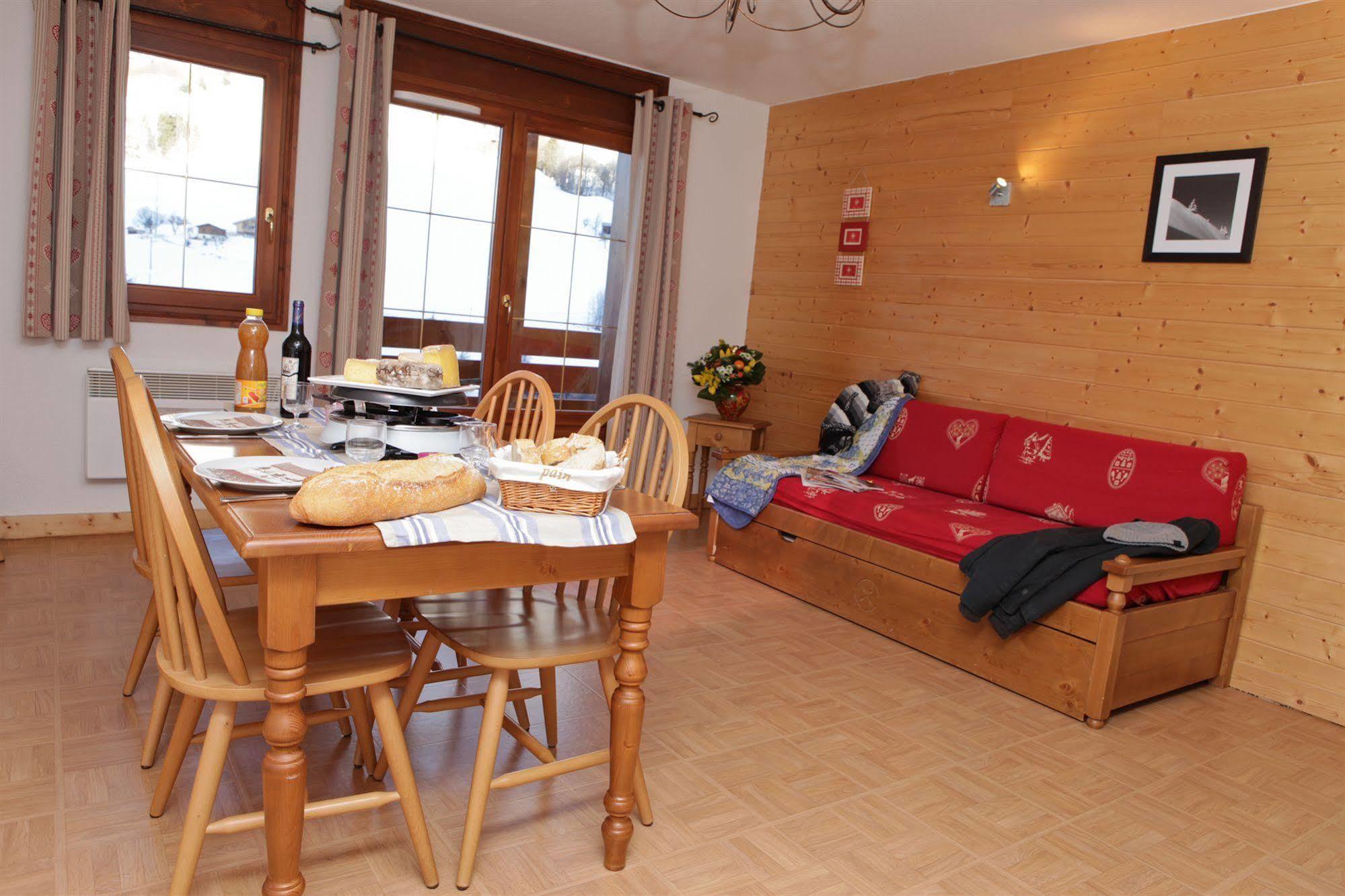Residence Nemea Les Chalets Des Evettes Flumet Exterior photo